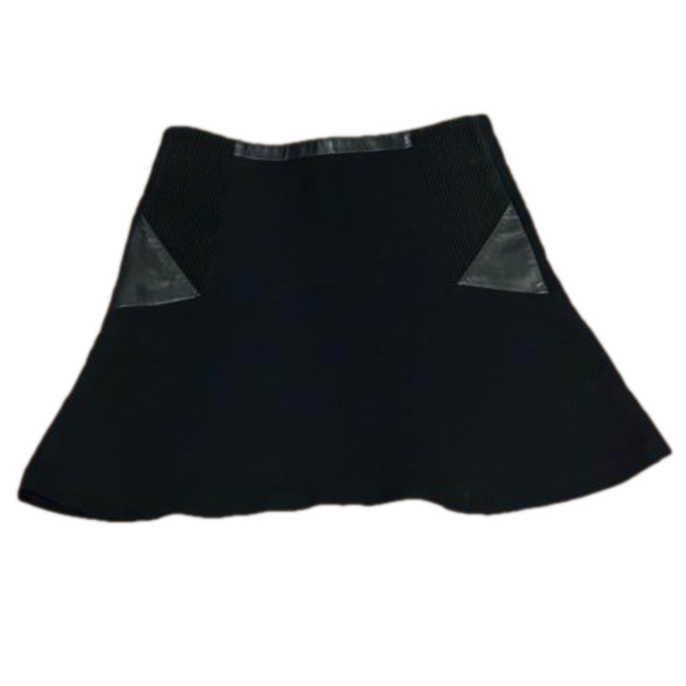 Sandro Paris Black Stretch Ribbed Leather A line Pull On Mini Skirt Size Medium